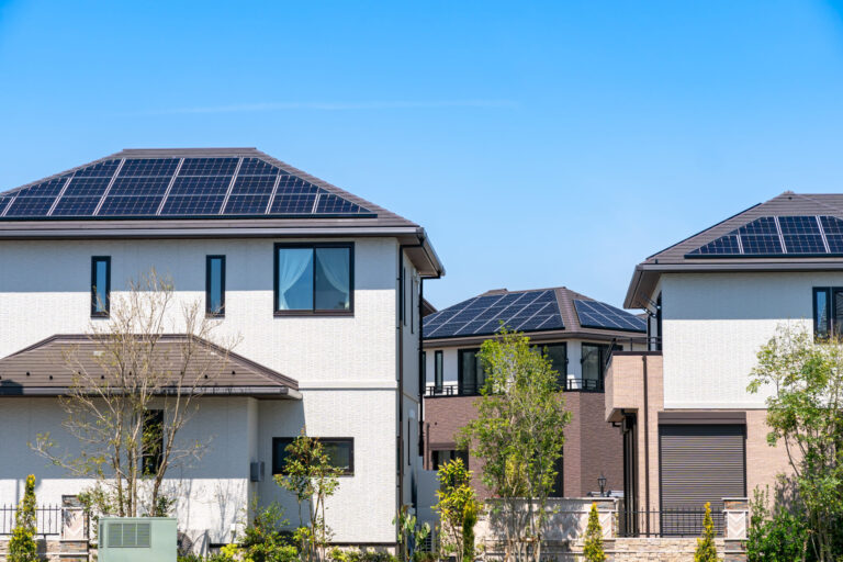 太陽光発電システム設置工事（分譲住宅地）（デモ）